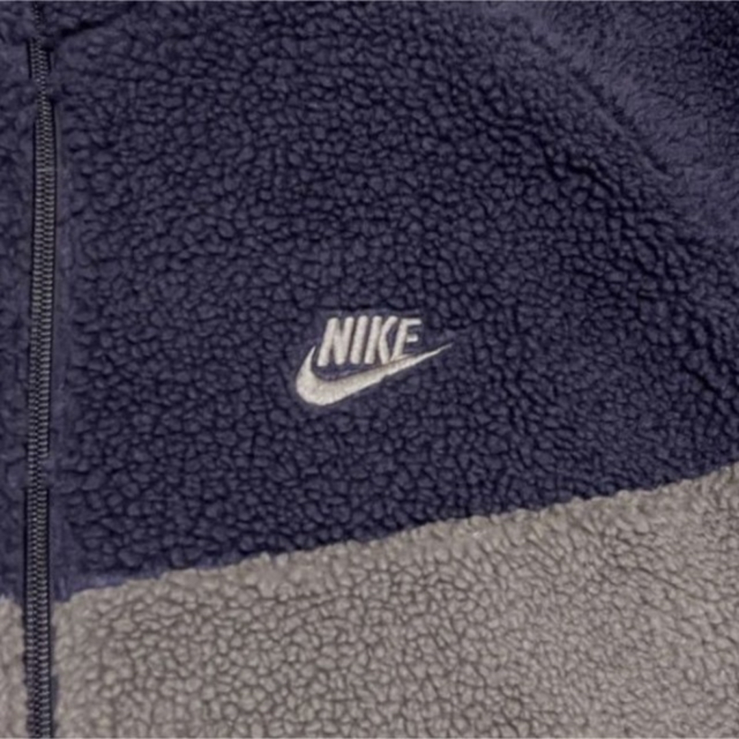 NIKE(ナイキ)のNIKE フルジップリバーシブルボアジャケット　XL メンズのジャケット/アウター(ブルゾン)の商品写真