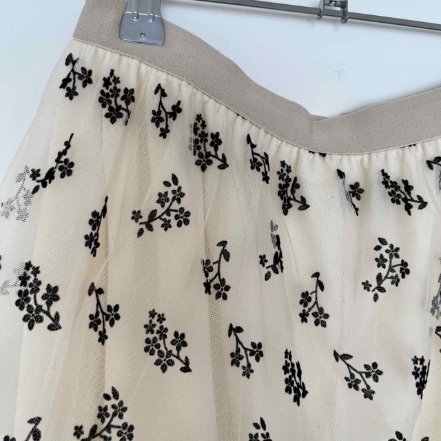 dholic(ディーホリック)のディーホリック　花柄　レース　スカート💗　 レディースのスカート(ひざ丈スカート)の商品写真