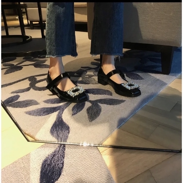 【新品】値下げ　25センチ　メリージェーン　ブラックパンプス　ローヒールパンプス レディースの靴/シューズ(ハイヒール/パンプス)の商品写真