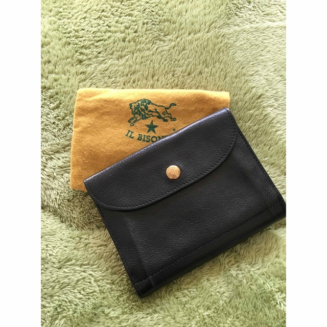 IL BISONTE - イルビゾンテ 二つ折り財布 黒 手帳型の通販 by みころ's