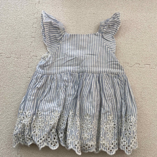 babyGAP(ベビーギャップ)のbaby GAP ストライプワンピース　ドレス キッズ/ベビー/マタニティのベビー服(~85cm)(ワンピース)の商品写真