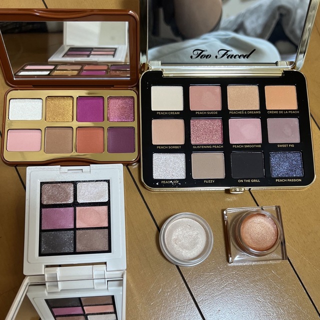 Too Faced(トゥフェイス)の残量9割以上　デパコスアイシャドウ　まとめ売り コスメ/美容のベースメイク/化粧品(アイシャドウ)の商品写真