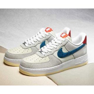 ナイキ(NIKE)のUNDEFEATED × Nike Air Force 1 Low(スニーカー)