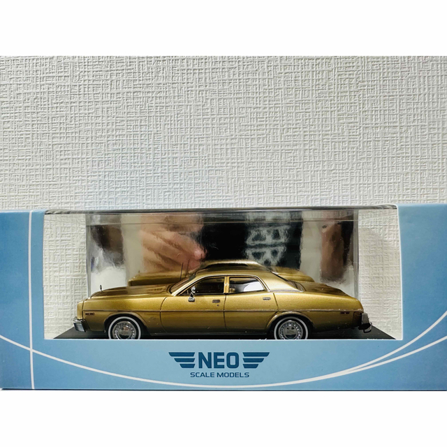 Neoネオ/'77 Plymouthプリムス Furyフューリー 1/43 絶版