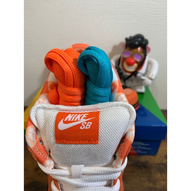 NIKE(ナイキ)のConcepts x NIKE SB DUNK (Orange Lobster) メンズの靴/シューズ(スニーカー)の商品写真