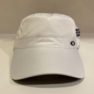 オークリー(Oakley)のオークリー　キャップ　新品　未使用　若干の型崩れあり(キャップ)