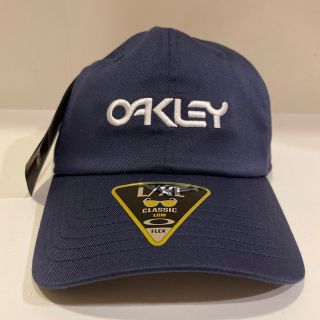 オークリー(Oakley)のオークリー　キャップ　新品　未使用　若干の型崩れあり(キャップ)