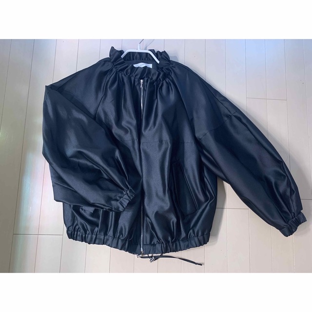 再入荷 新品 cyclas ポリエステルシルク ギャザースタンドブルゾン