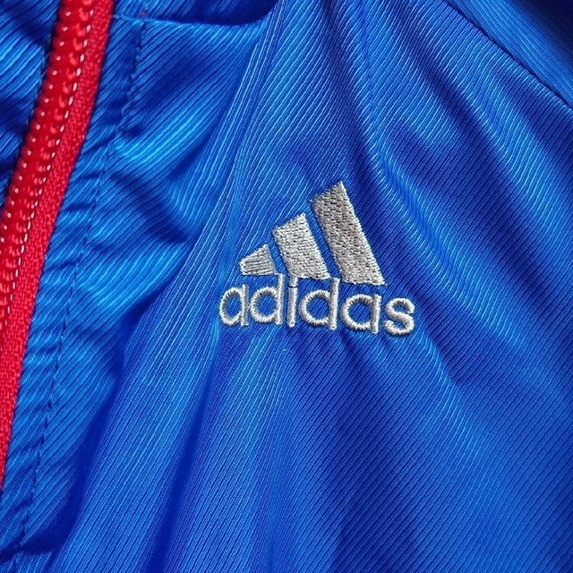 adidas(アディダス)のタイムセール中‼️【adidas】キッズ  ベンチコート (120) キッズ/ベビー/マタニティのキッズ服男の子用(90cm~)(コート)の商品写真