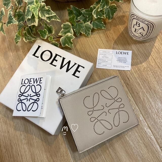 正規通販】 Loewe アナグラム カードコインコンパクト財布 ad-naturam.fr