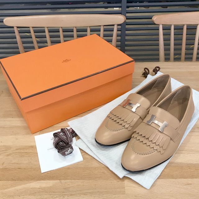 Hermes - 新品同様 エルメス モカシンロワイヤル ベージュアルジル SV ...