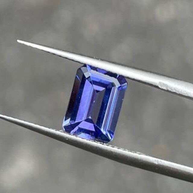 TZ5 天然タンザナイト 1.70CT