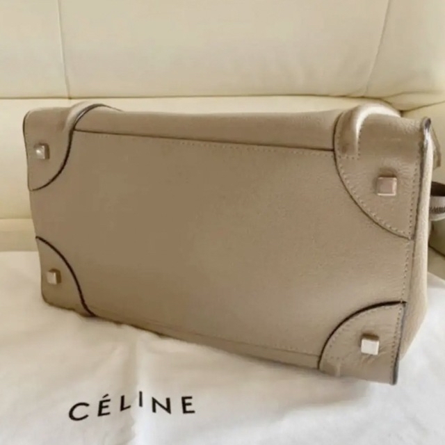 celine(セリーヌ)のCELINE セリーヌ ラゲージ ミニ　ベージュ レディースのバッグ(ハンドバッグ)の商品写真