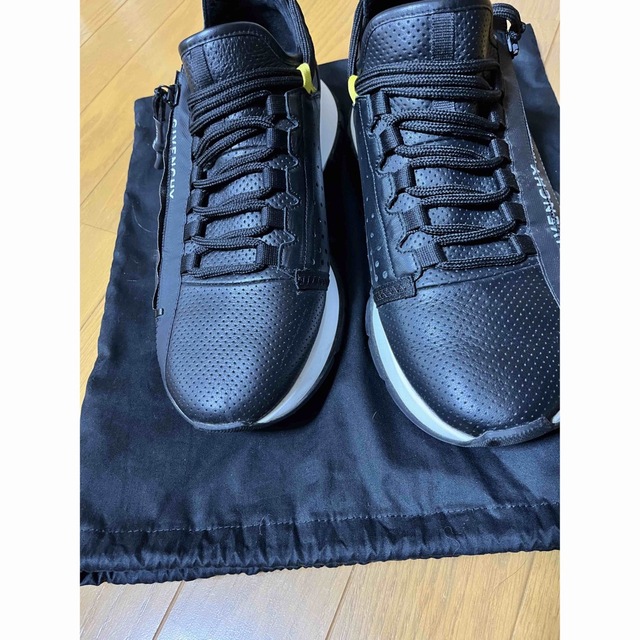 ■GIVENCHY  スペクトル　ローランナー　スニーカー