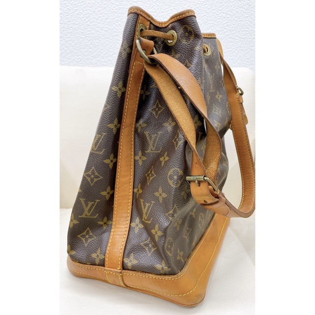 LOUIS VUITTON(ルイヴィトン)のルイヴィトン LOUIS VUITTON モノグラム ノエ ショルダーバッグ レディースのバッグ(ショルダーバッグ)の商品写真