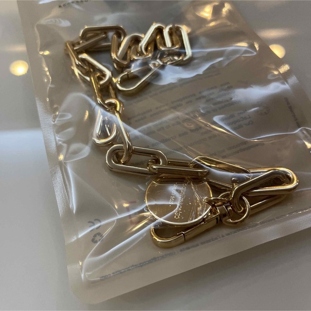 【新品】IENA ラコックフランセーズ GOLD チェーンストラップショート 【新品】IENA ラコックフランセーズ GOLD チェーンストラップショート