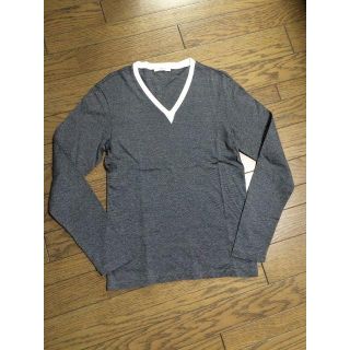 ユナイテッドアローズ(UNITED ARROWS)の美品UNITED ARROWS Vネックカットソー　日本製　アローズ(Tシャツ/カットソー(七分/長袖))