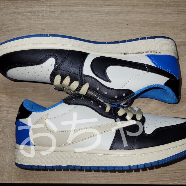 Travis Scott × Fragment × AJ1 お気にいる 15300円