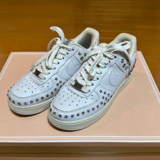 ナイキ(NIKE)のナイキ エアフォース1 ロー スタッズ ホワイト(スニーカー)