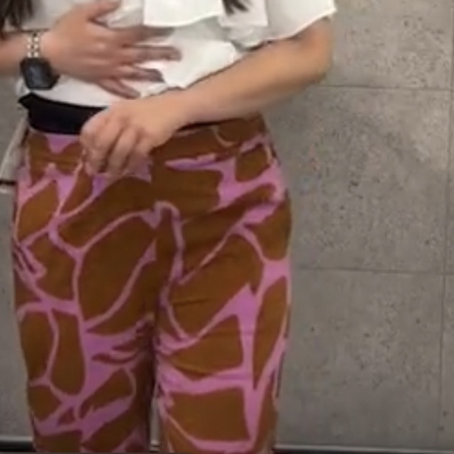 ひとみ様柄パンツピンクブラウン