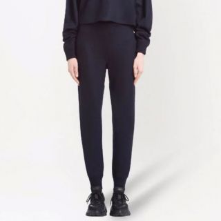 プラダ カジュアルパンツ(レディース)の通販 90点 | PRADAのレディース