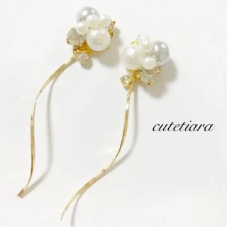 高見え❤️グレーパール×キラキラツイストピアスイヤリング(ピアス)