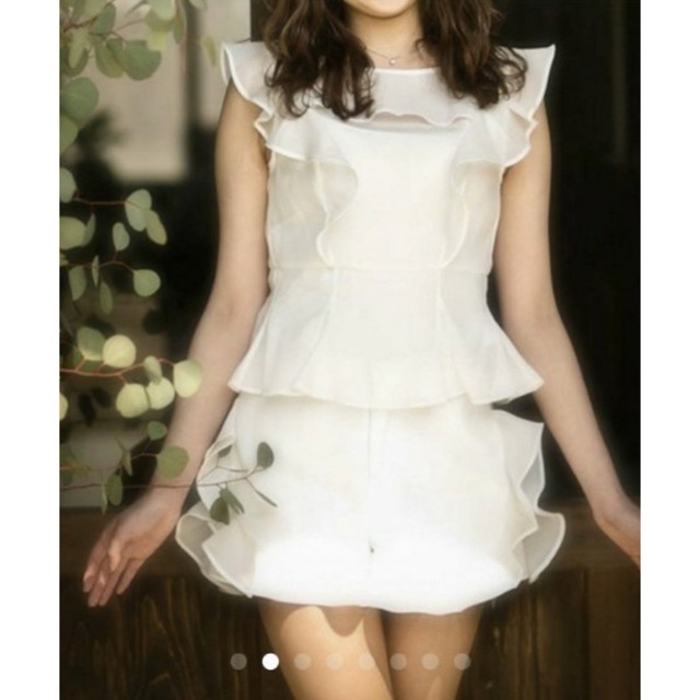 SNIDEL(スナイデル)のSnidel 紗栄子着用 フリルブラウス セットアップ レディースのレディース その他(セット/コーデ)の商品写真