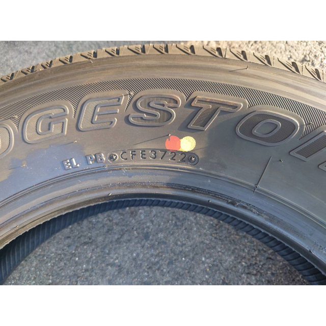 BRIDGESTONE(ブリヂストン)のJB64ジムニー新車外し 175/80R16 夏タイヤ4本セット 自動車/バイクの自動車(タイヤ)の商品写真