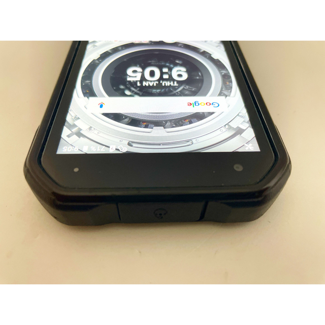 TORQUE G03 KYV41 32GB SIMロック解除済み スマホ/家電/カメラのスマートフォン/携帯電話(スマートフォン本体)の商品写真