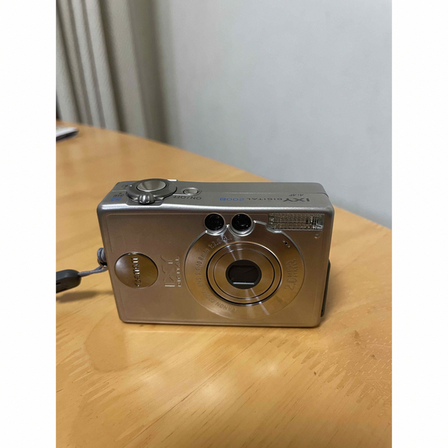 【ジャンク品】美品Canon IXY DIGITAL 200a/デジタルカメラ