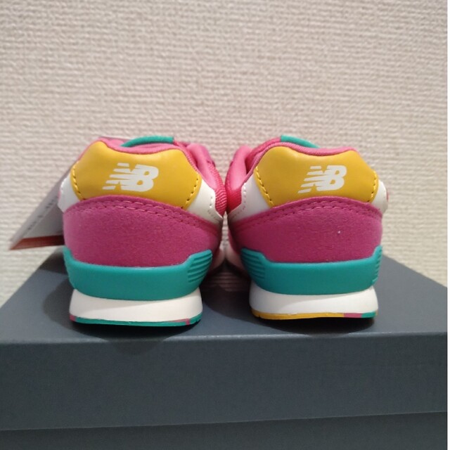 New Balance(ニューバランス)のニューバランス　15.5センチ キッズ/ベビー/マタニティのキッズ靴/シューズ(15cm~)(サンダル)の商品写真