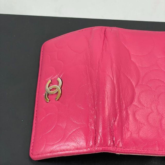 美品 CHANEL シャネル キーケース カメリア ピンク ゴールド金具 美品 CHANEL シャネル キーケース カメリア ピンク ゴールド金具