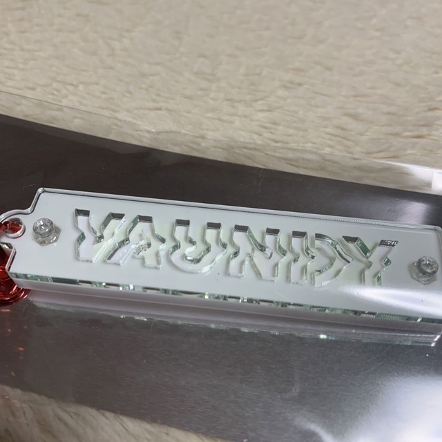 限定数のみ! VAUNDY レプリカ ギミックアクリルキーホルダー replica