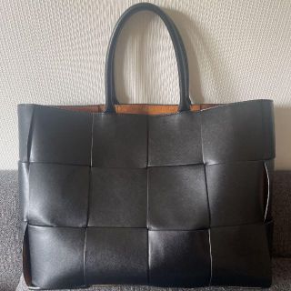 ボッテガ(Bottega Veneta) トートバッグ(メンズ)(ブラック/黒色系)の ...