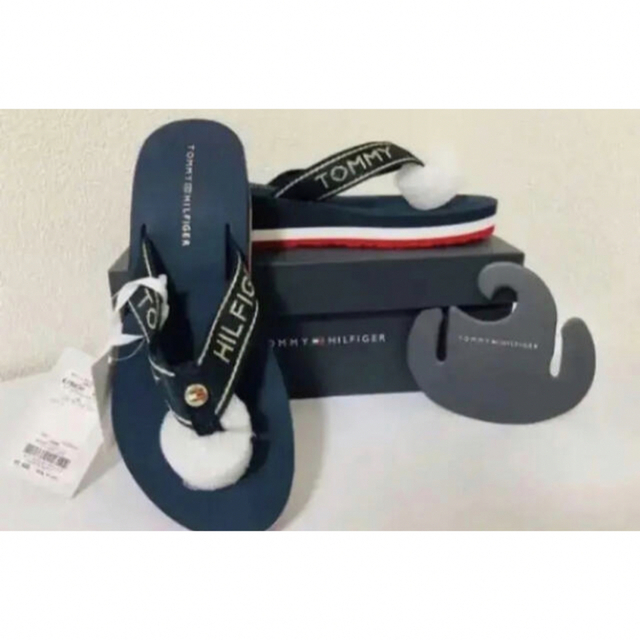 TOMMY HILFIGER(トミーヒルフィガー)の値引中 新品 送料込 Tommy Hilfiger サンダル 23cm レディースの靴/シューズ(サンダル)の商品写真