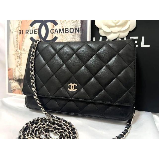 CHANEL マトラッセ チェーンウォレット ラムスキン シルバー金具