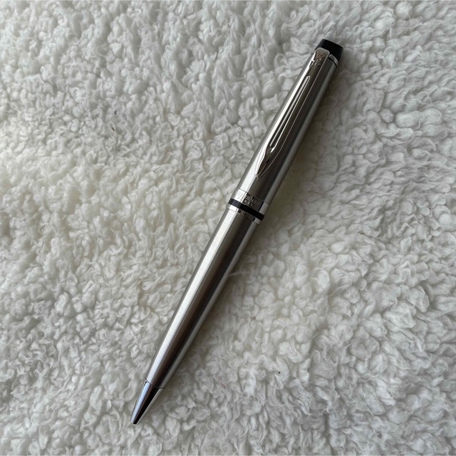 Waterman(ウォーターマン)の新品未使用！WATERMAN ウォーターマン黒ボールペン　エキスパート　シルバー インテリア/住まい/日用品の文房具(ペン/マーカー)の商品写真