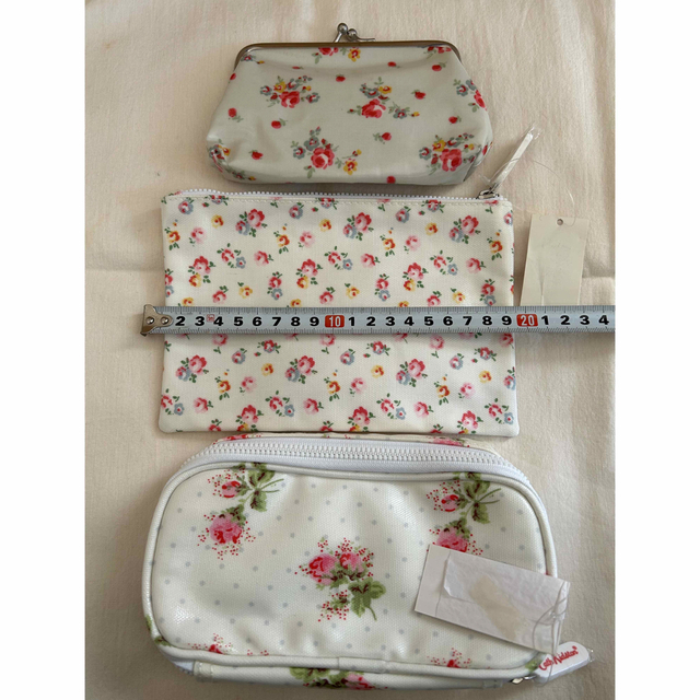 Cath Kidston(キャスキッドソン)のCath Kidston キャスキッドソン ポーチ 3点セット レディースのファッション小物(ポーチ)の商品写真