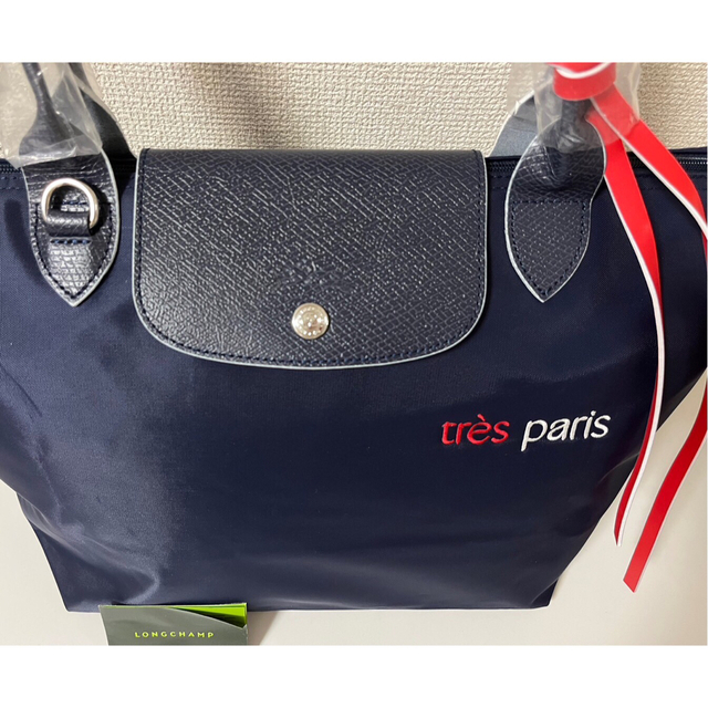 新品】LONGCHAMPプリアージュ限定作M肩掛Tres Parisストラップ 新品】LONGCHAMPプリアージュ限定作M肩掛Tres Parisストラップ