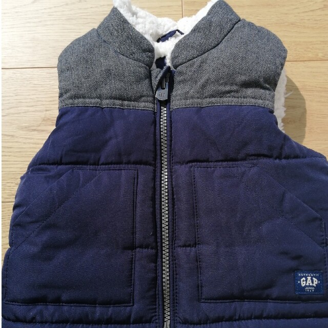 babyGAP(ベビーギャップ)のbabyGAP　ダウンベスト キッズ/ベビー/マタニティのベビー服(~85cm)(その他)の商品写真