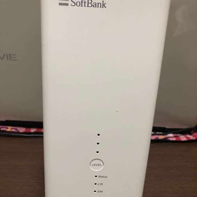 Softbank(ソフトバンク)のSoftBank Air ターミナル3  型番b610s-77a 匿名配送 スマホ/家電/カメラのPC/タブレット(PC周辺機器)の商品写真