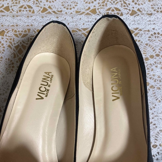 VICUNA パンプス 黒 レディースの靴/シューズ(ハイヒール/パンプス)の商品写真