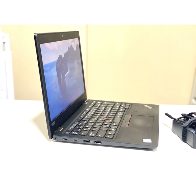 Lenovo(レノボ)のthinkpad l390 i5 8250U 8gb/ nvme 256gb スマホ/家電/カメラのPC/タブレット(ノートPC)の商品写真