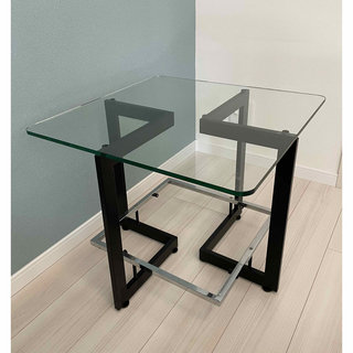 カリモクカグ(カリモク家具)のアルテジャパン ARTE JAPAN ガラステーブル(スタンドミラー)
