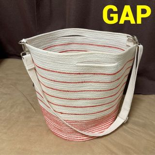 ギャップ(GAP)のGAP✨ギャップ　バケットバッグ　大きめ(かごバッグ/ストローバッグ)