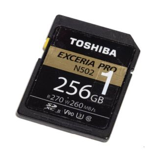 トウシバ(東芝)の東芝 EXCERIA PRO 256GB UHS-II V90 SDカード 3枚(その他)