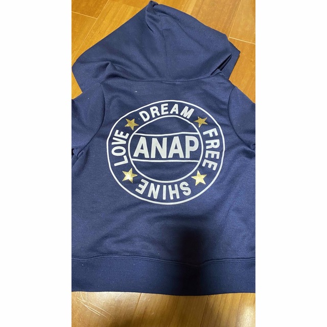 ANAP(アナップ)の子供　パーカー　美品 100サイズ キッズ/ベビー/マタニティのキッズ服男の子用(90cm~)(ジャケット/上着)の商品写真