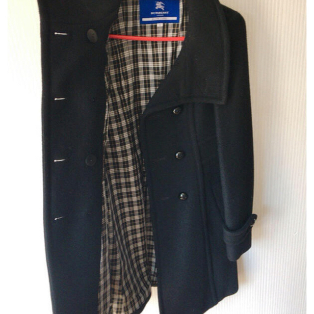 BURBERRY BLUE LABEL(バーバリーブルーレーベル)のブルーレーベル３８コート新品同様 レディースのジャケット/アウター(チェスターコート)の商品写真