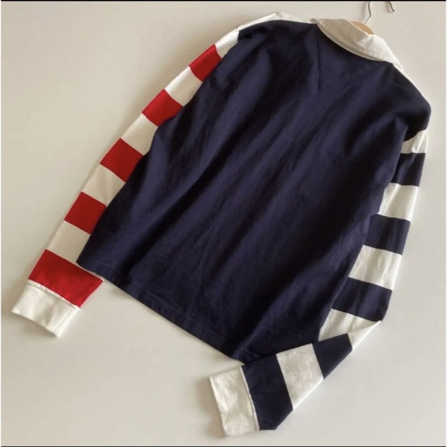 TOMMY HILFIGER(トミーヒルフィガー)のトミーヒルフィガー 長袖　シャツ　カットソー　ロゴ　サイドスリット　春　 レディースのトップス(カットソー(長袖/七分))の商品写真