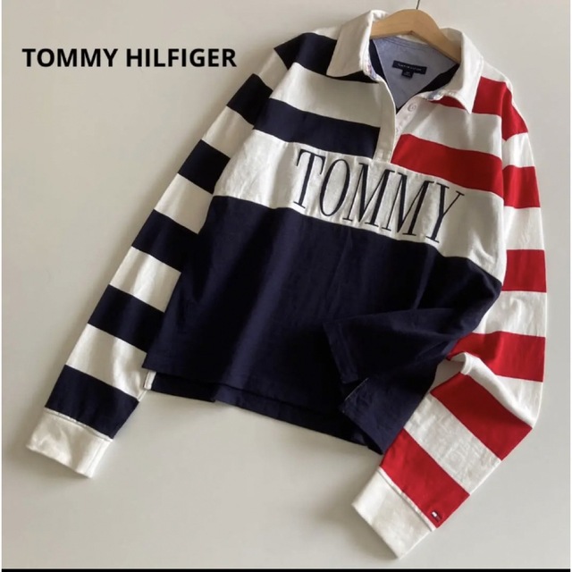 TOMMY HILFIGER(トミーヒルフィガー)のトミーヒルフィガー 長袖　シャツ　カットソー　ロゴ　サイドスリット　春　 レディースのトップス(カットソー(長袖/七分))の商品写真